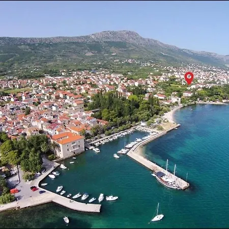 Spacious Close To The Sea In Split Area Apartment Kastela