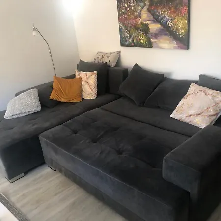 Apartment Spacious Close To The Sea In Split Area